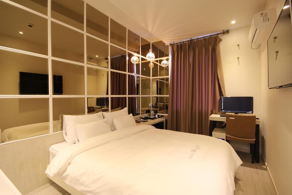 Hotel 38.5 Jinhae Cshangvon Kültér fotó