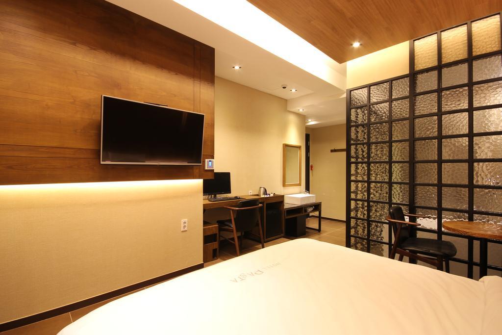 Hotel 38.5 Jinhae Cshangvon Kültér fotó