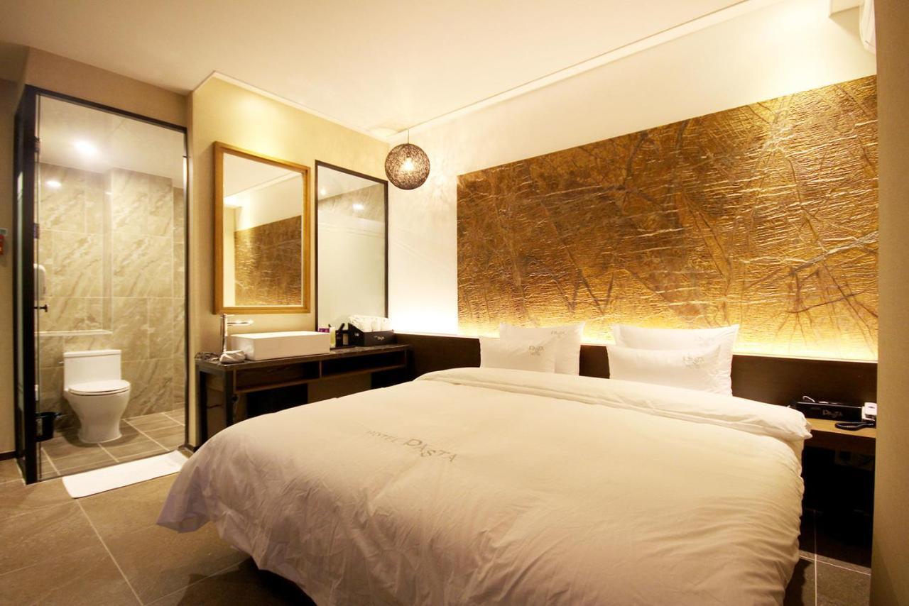 Hotel 38.5 Jinhae Cshangvon Kültér fotó