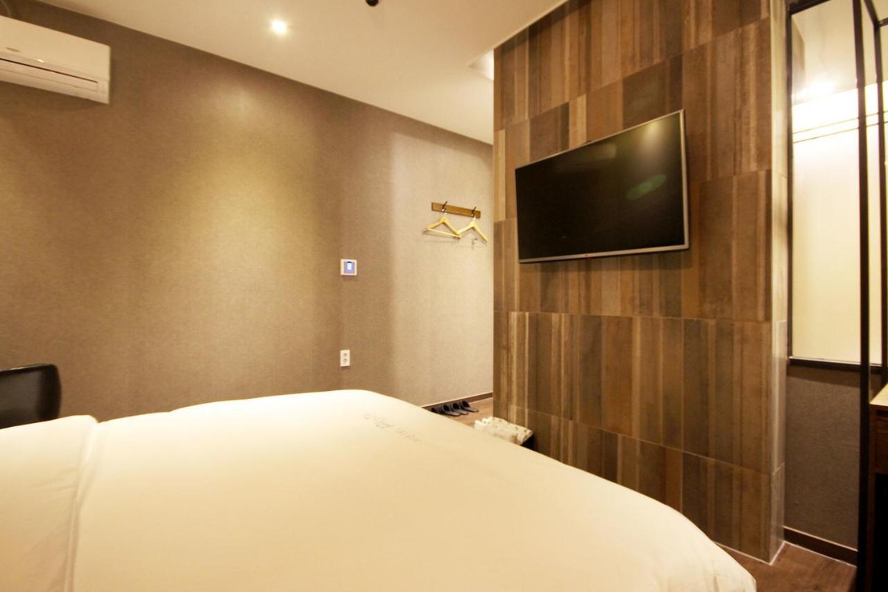 Hotel 38.5 Jinhae Cshangvon Kültér fotó